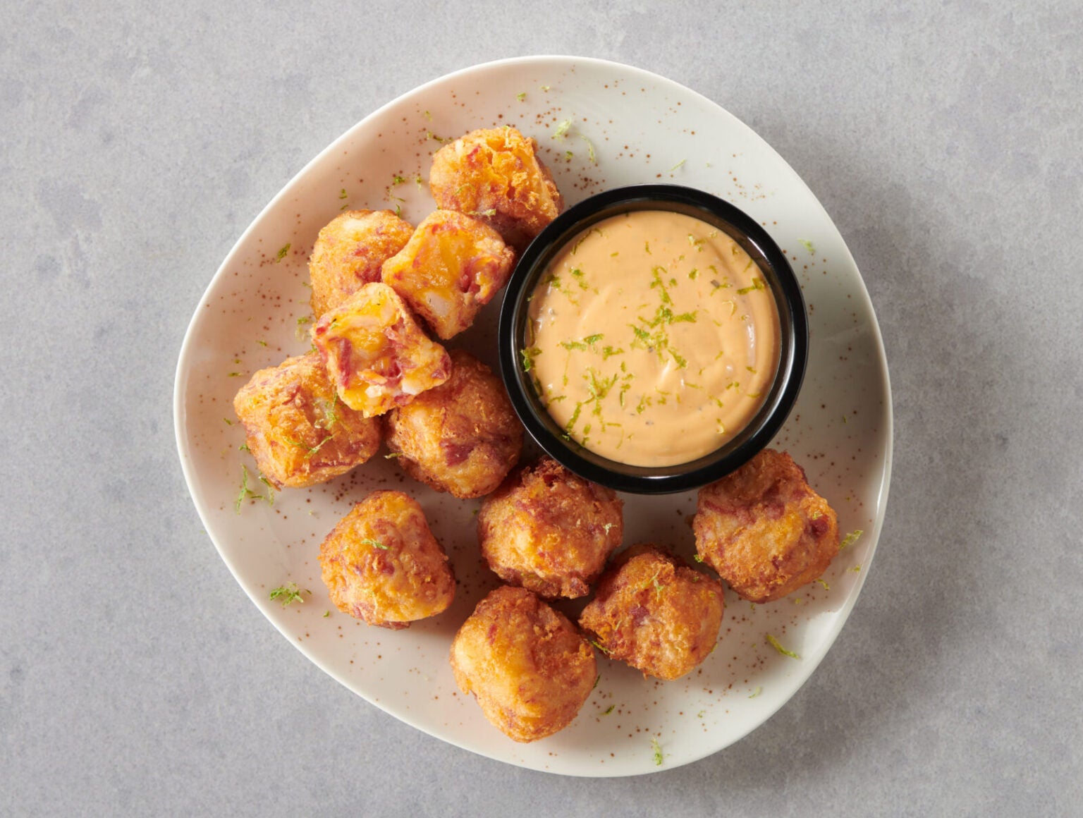 Corned Beef Hash Tater Tots With Chipotle Chili Lime Dip Gordon Food