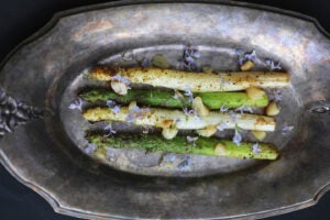 Basil-Garlic Asparagus